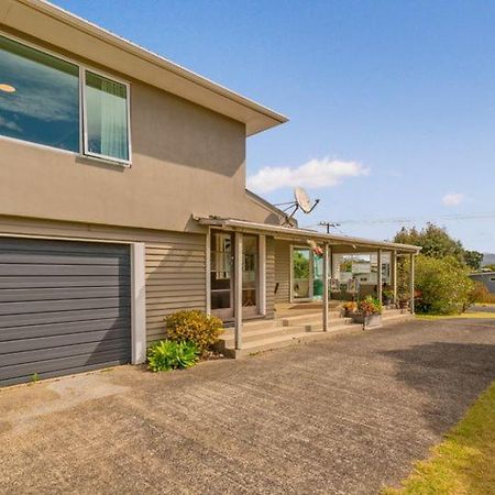 Hosts On The Coast View To Mercury Whitianga Esterno foto
